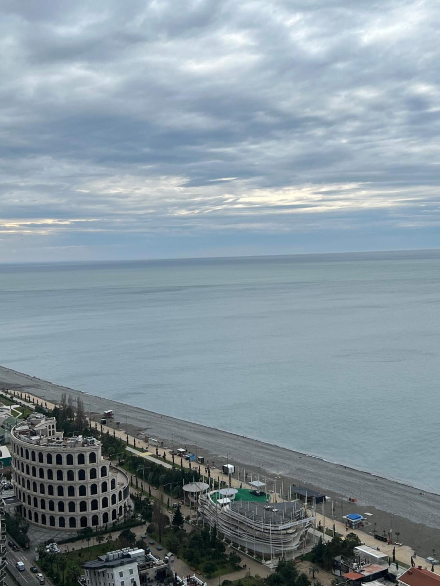 Orbi City 24-7 Panoramic Views Батуми Екстериор снимка